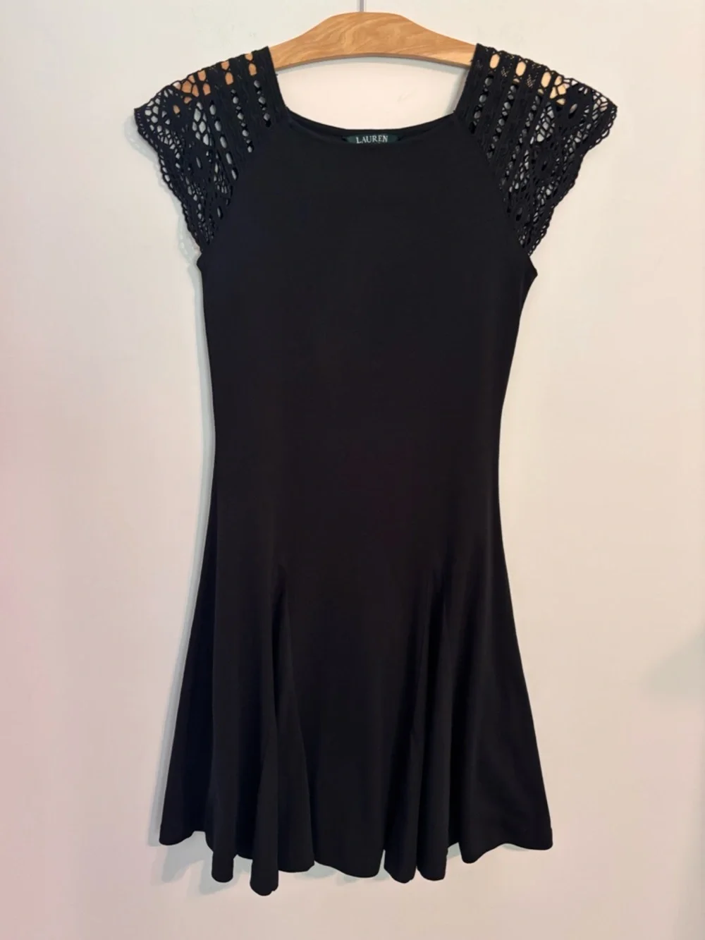 Lauren Ralph Lauren black crochet-sleeve fit-and-flare dress - Picture 2 of 7